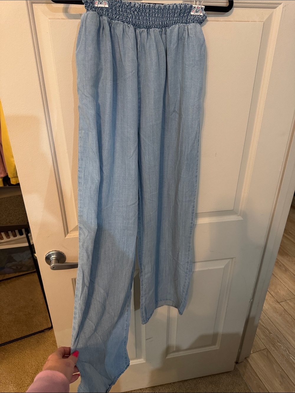 Velvet Heart Light Blue Elastic Waist Linen-Style Joggers